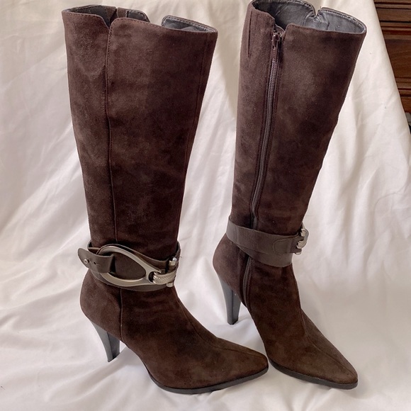 Antonio Melanie Brown Suede Boots with medal and leather ankle wrap - Picture 2 of 6